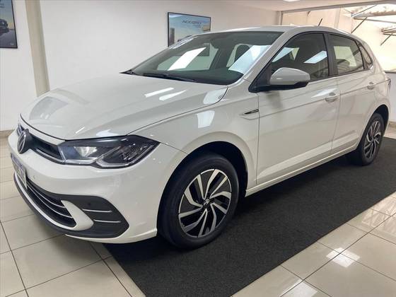 VOLKSWAGEN POLO 1.0 170 TSI HIGHLINE AUTOMÁTICO VOLKSWAGEN POLO 1.0 170 TSI HIGHLINE AUTOMÁTICO